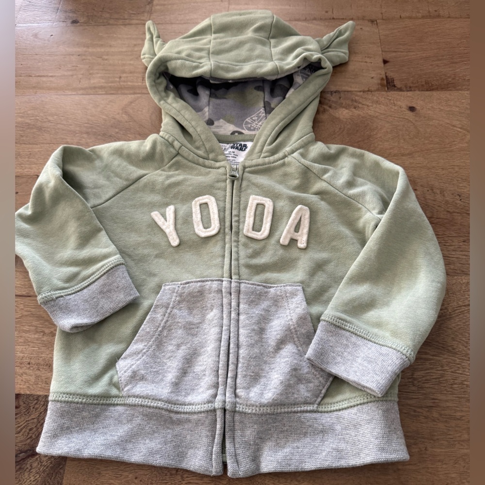 GAP x Star Wars Yoda ears Zip-Up Hoodies size 12-18 months